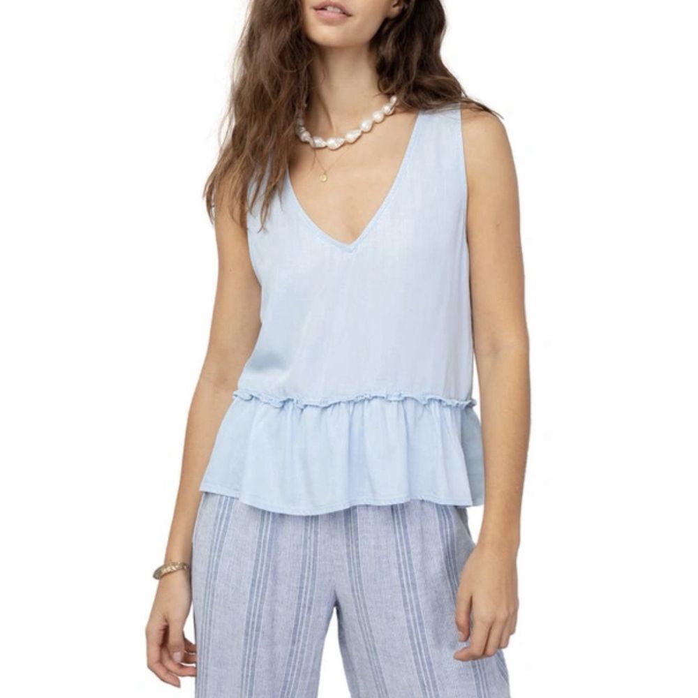Rails Mira Light Vintage Blue Chambray V-Neck Peplum Sleeveless Top XS Tank Boho